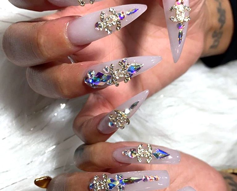 nails home